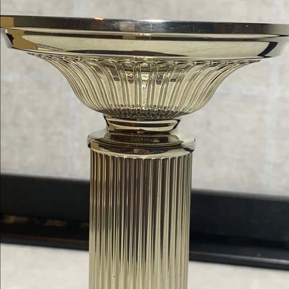 Reed & Barton Heritage Medium Pillar Holder - Picture 5 of 7